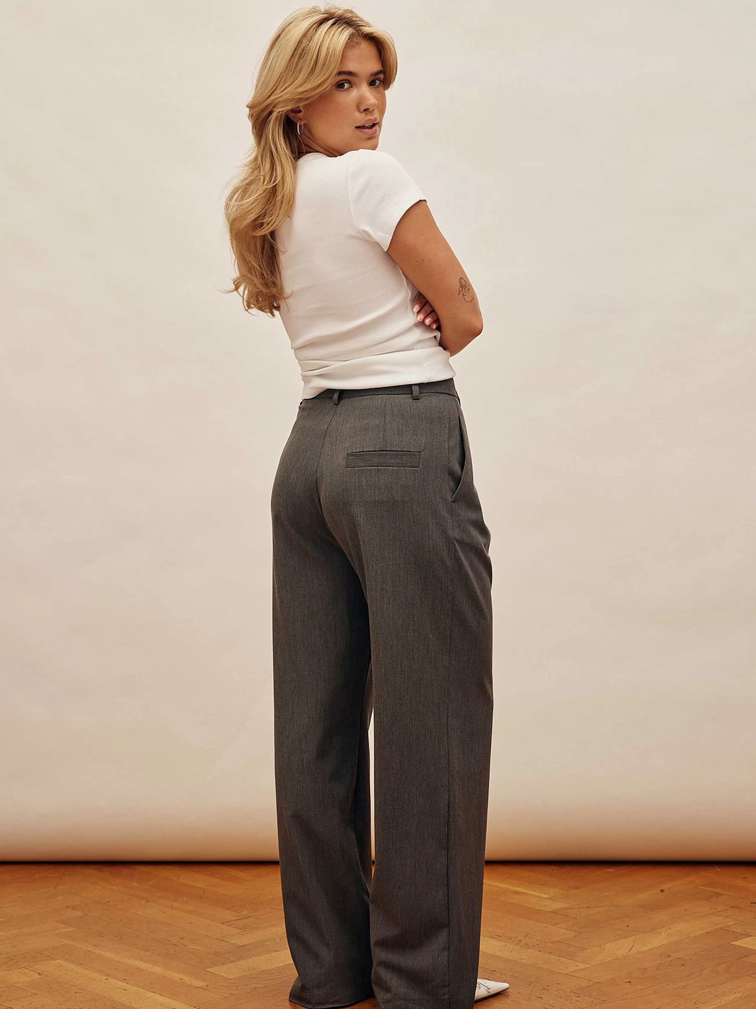 Women Djerf Avenue Pants*Favorite Pants Grey