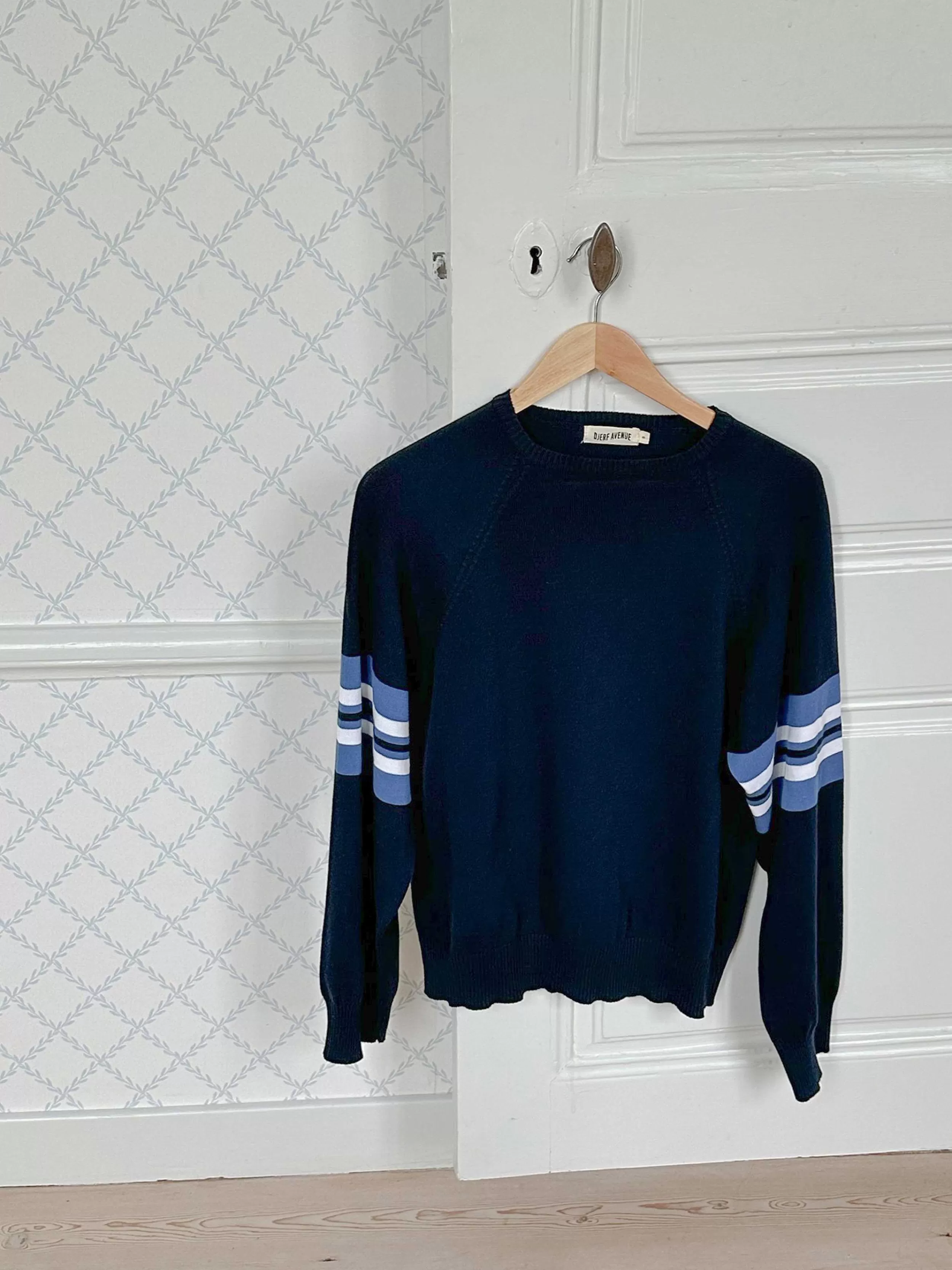 Women Djerf Avenue Knitwear*Striped Sleeve Crewneck Blue